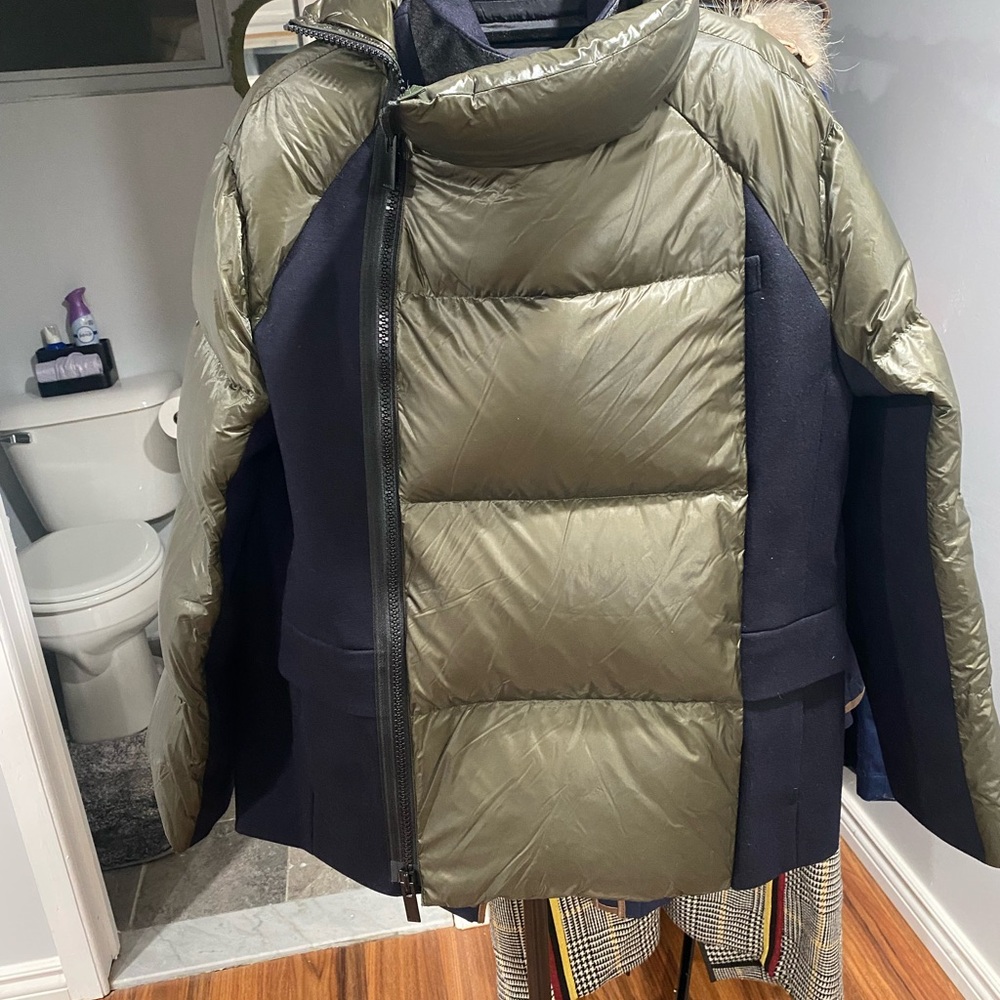 Sacai Olive and Black Puffer Jacket sz 4 UNISEX - Picture 4 of 13